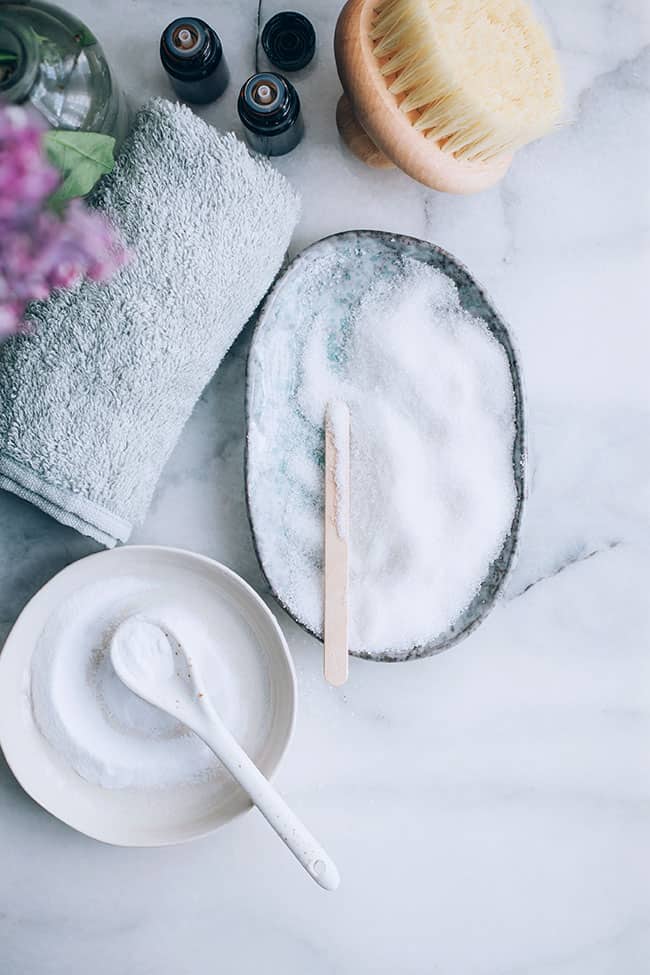 8 Reasons To Take A Baking Soda Bath